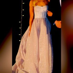 Portia and Scarlett dress. Size 4 and altered to about a 2.